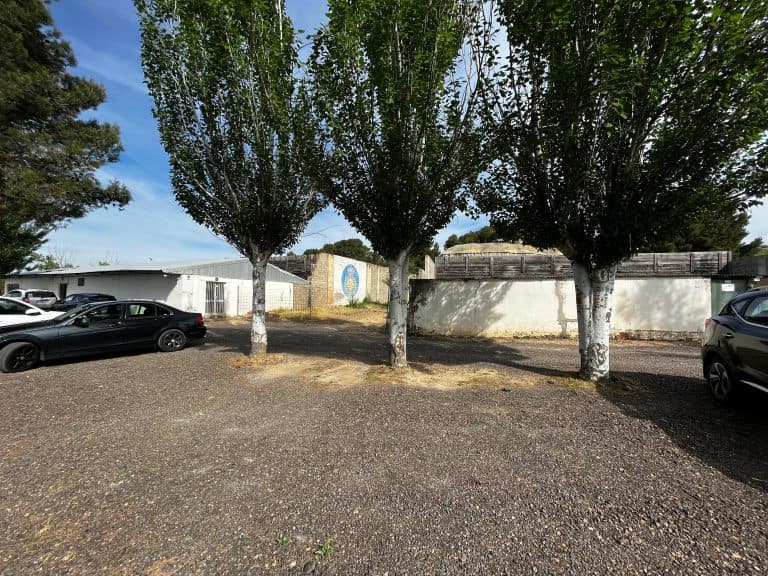 Entrada principal del club